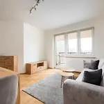 Bemowo Spacious By Bookinghost Varšava
