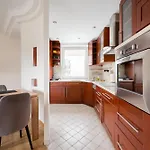 Bemowo Spacious By Bookinghost * Varšava