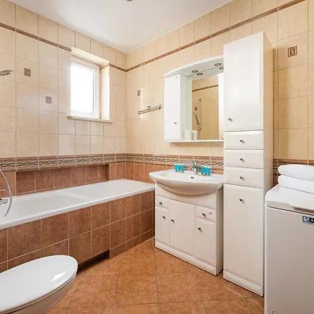 Apartment Bemowo Spacious By Bookinghost