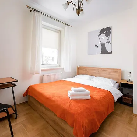 Apartmán Bemowo Spacious By Bookinghost *