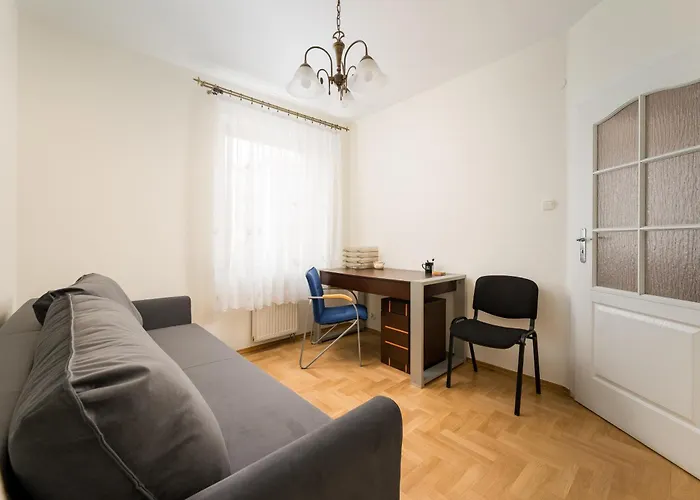 Bemowo Spacious By Bookinghost *