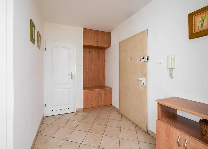 Bemowo Spacious By Bookinghost Varsóvia