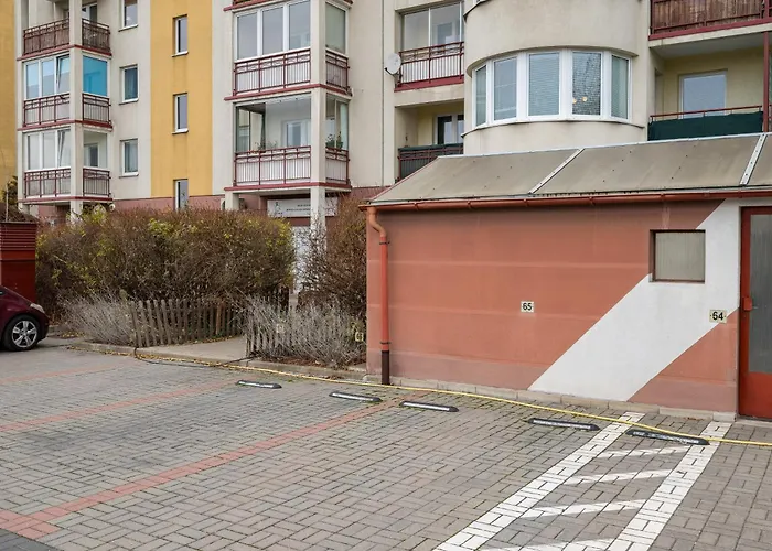 Bemowo Spacious By Bookinghost *